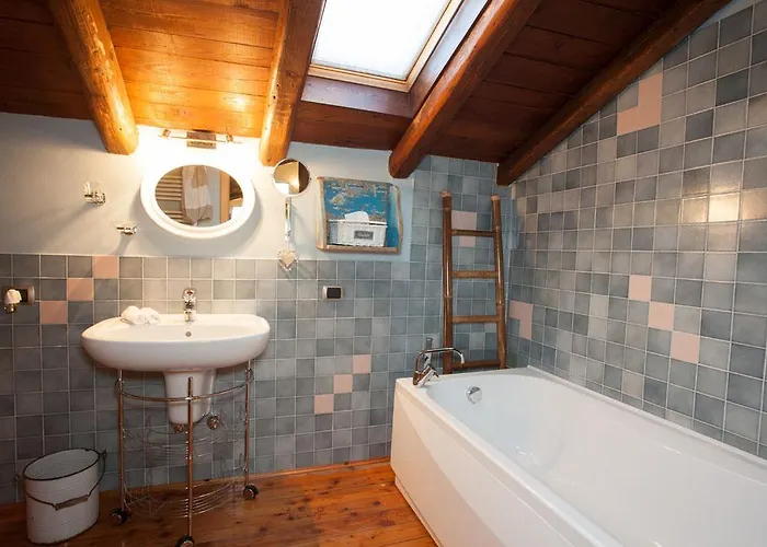Relais Al Borgo B&B 솜마롬바르도